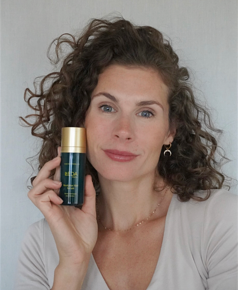 Cheveux fragiles, cassants, avec des premiers signes d’affinement